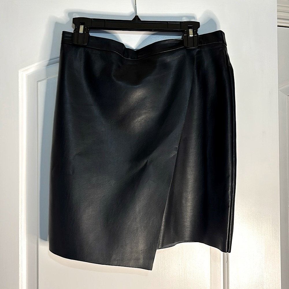 Black skirt